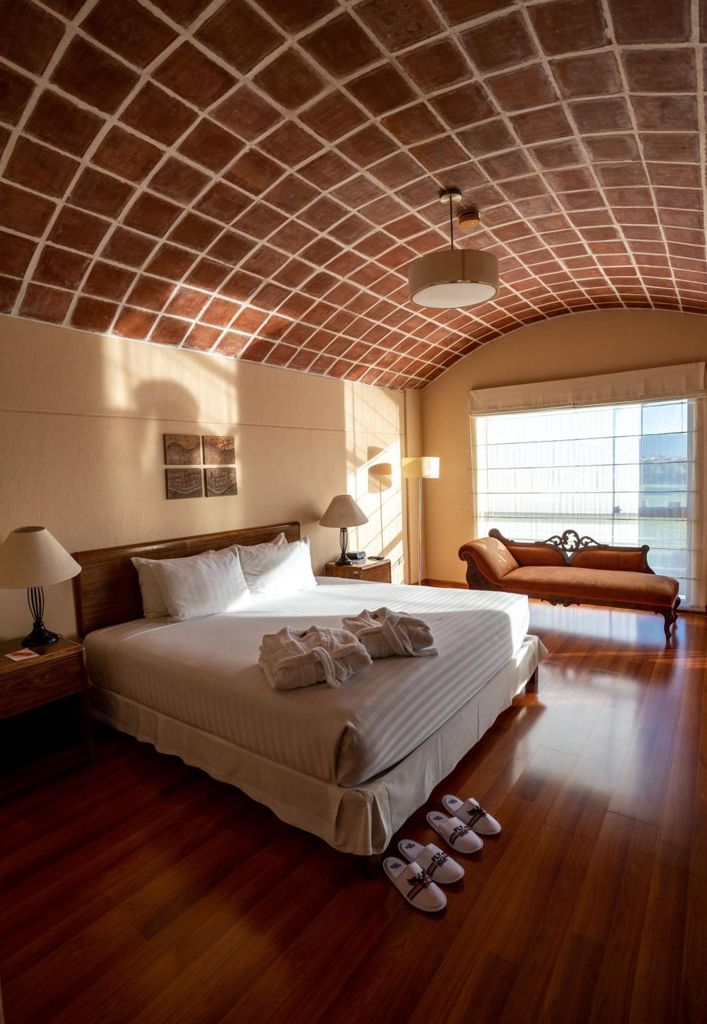 Bth Hotel Arequipa Lake Characato Dış mekan fotoğraf