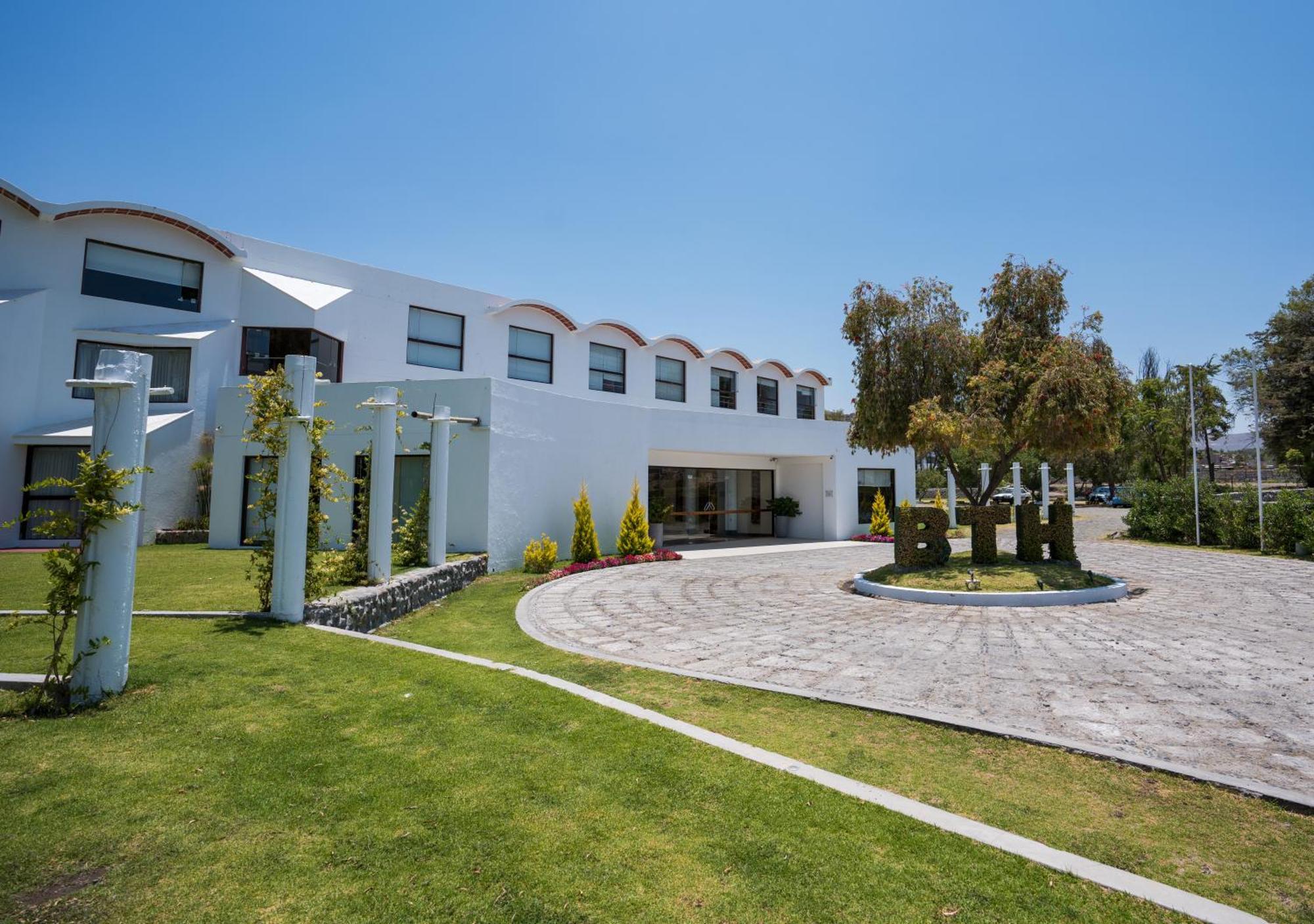 Bth Hotel Arequipa Lake Characato Dış mekan fotoğraf